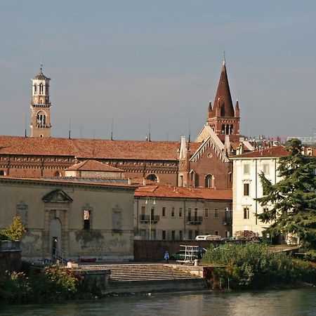 Porta Vittoria Apartment Verona Exterior photo